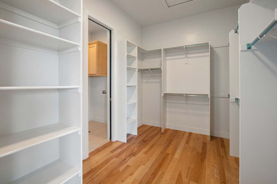 Main Bedroom Closet