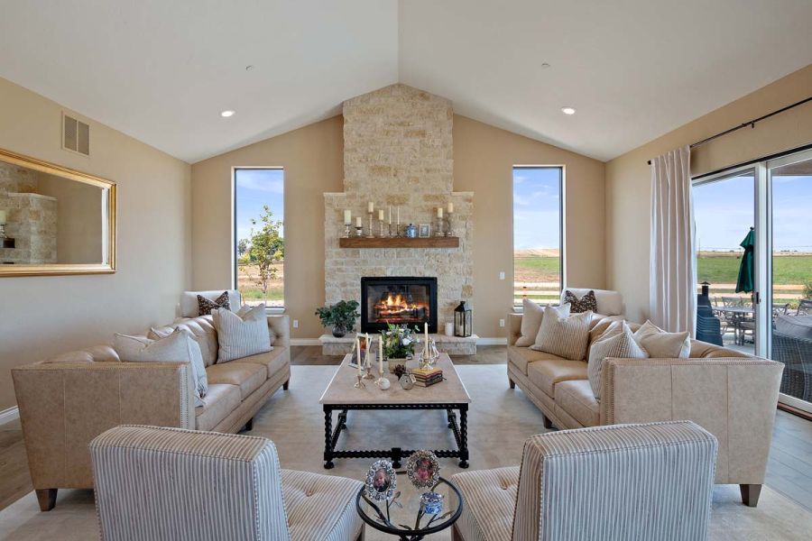 Great Room & Fireplace